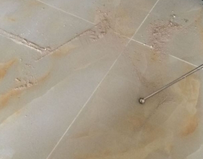 泰州瓷砖空鼓维修公司分享粘合剂选择不当在瓷砖铺贴过程中可能导致以下问题